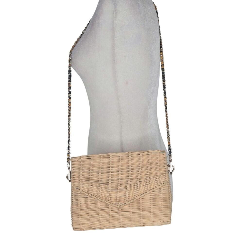 Zara EUC rattan straw woven crossbody bag chain strap light brown small